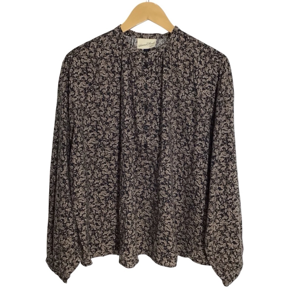 Universal Thread Floral Button Up Long Sleeve Pea… - image 1
